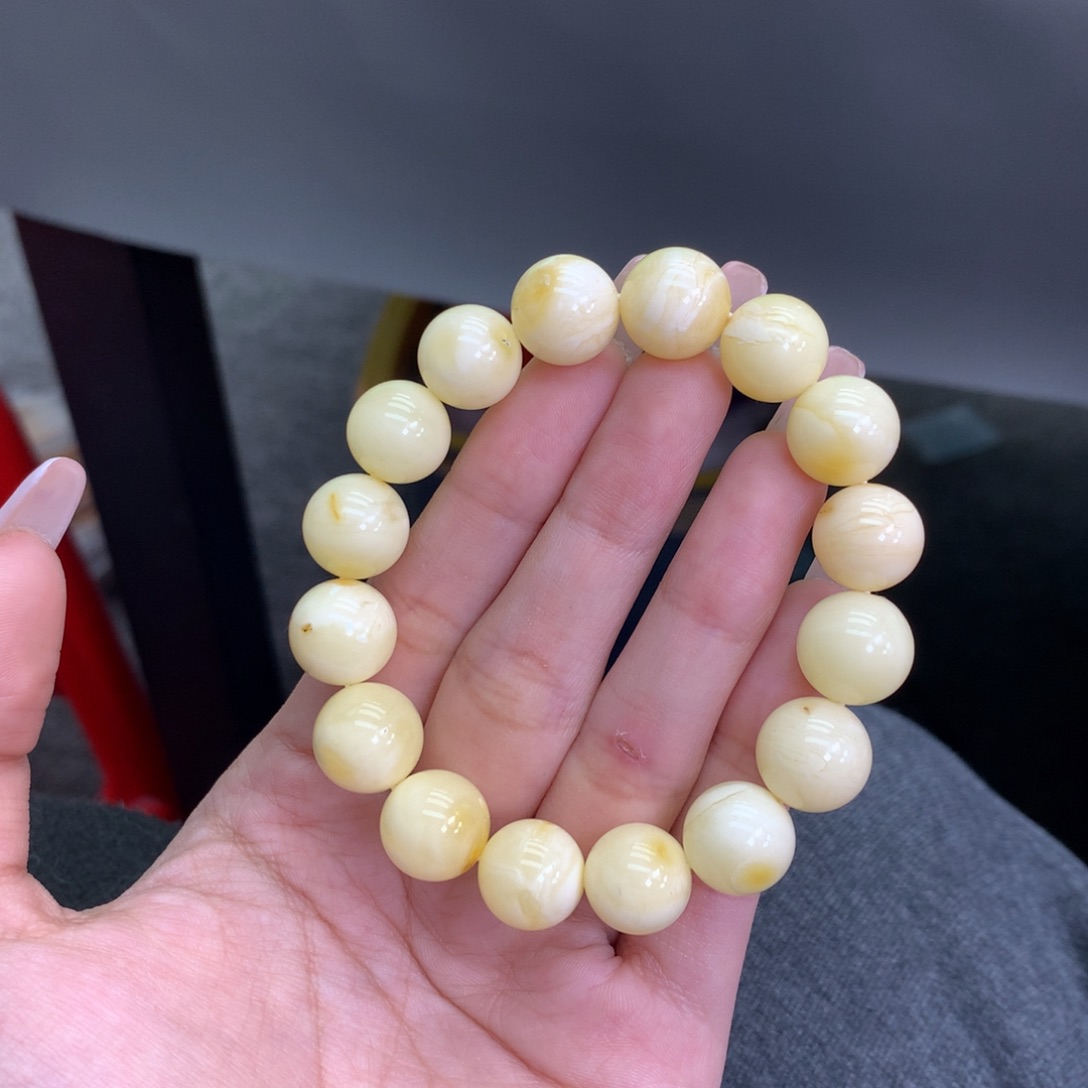 琥珀未镶嵌珠宝奇石12.5