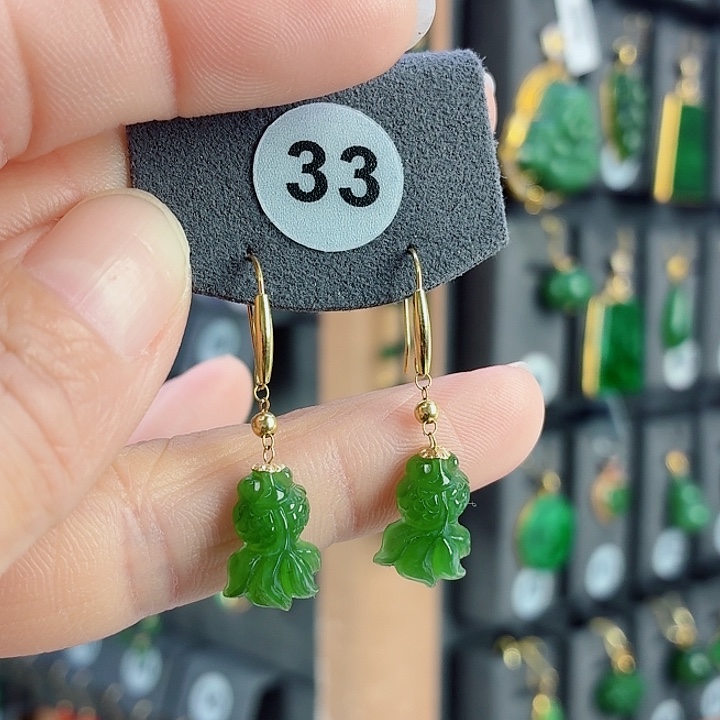 和田玉18K金镶嵌耳饰