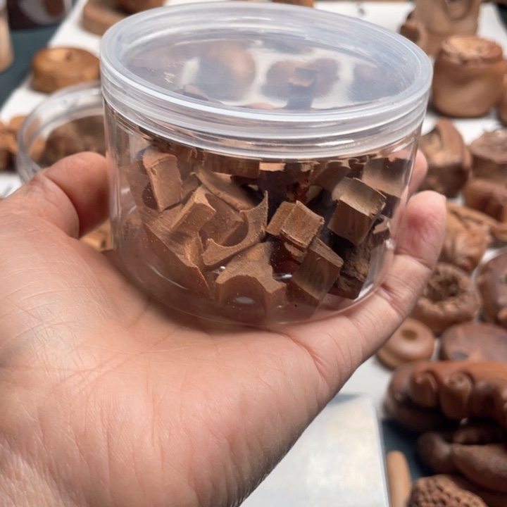 暖***阳檀香木原汁原味老山檀香