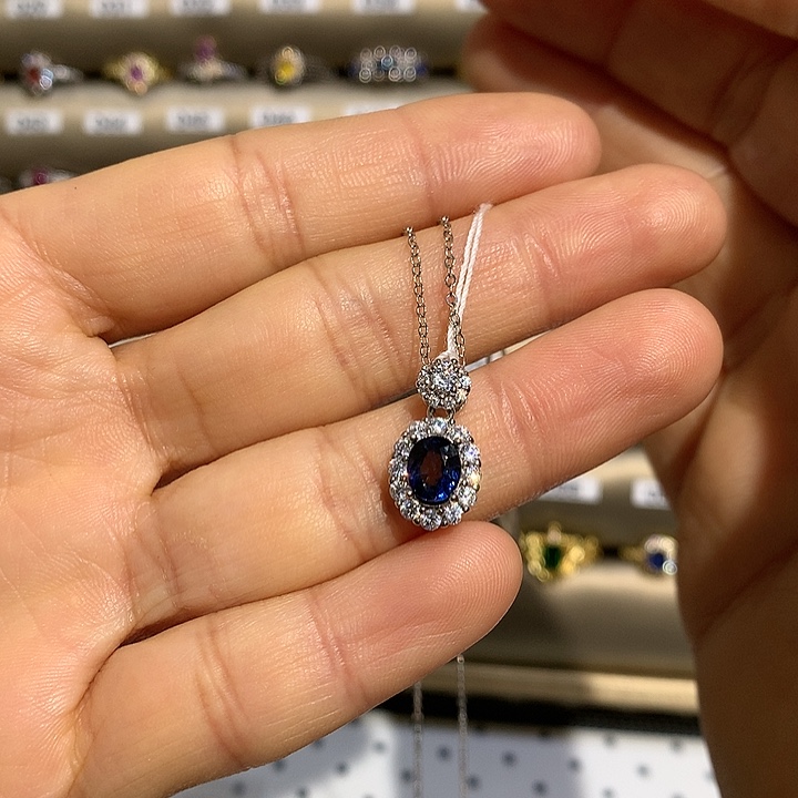 银S925镶嵌蓝宝石吊坠(赠链)