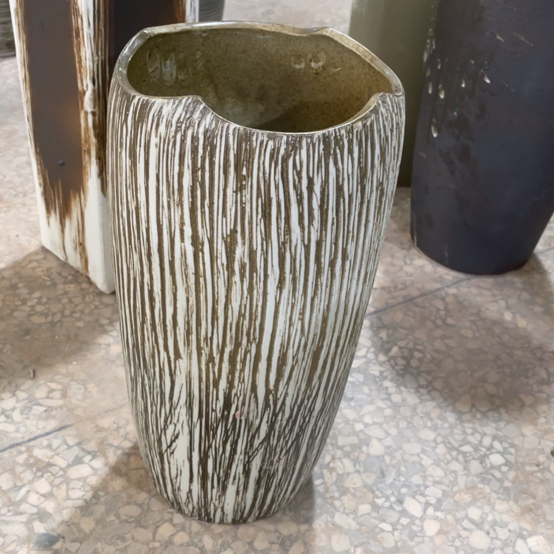 陶瓷高度33厘米口径14厘米