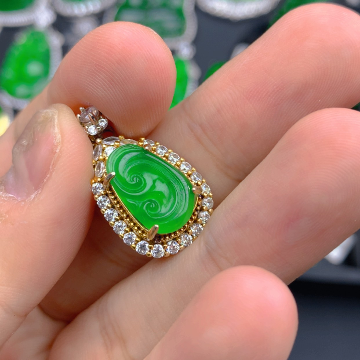 【闪购商品】翡翠颈饰银S925镶嵌1111111111