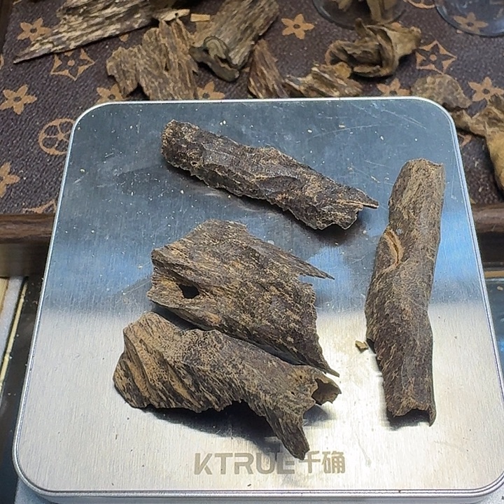 沉香枕沉香越南沉香料子