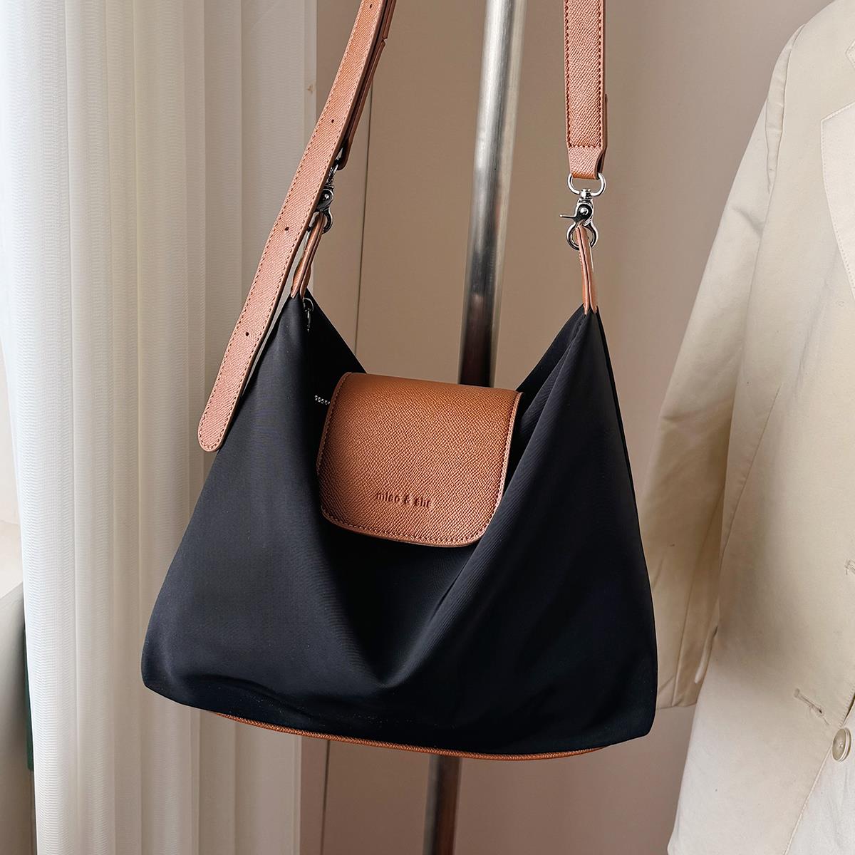 2025中古HOBO新款小众设计休闲通勤百搭饺子包大容量单肩斜挎包