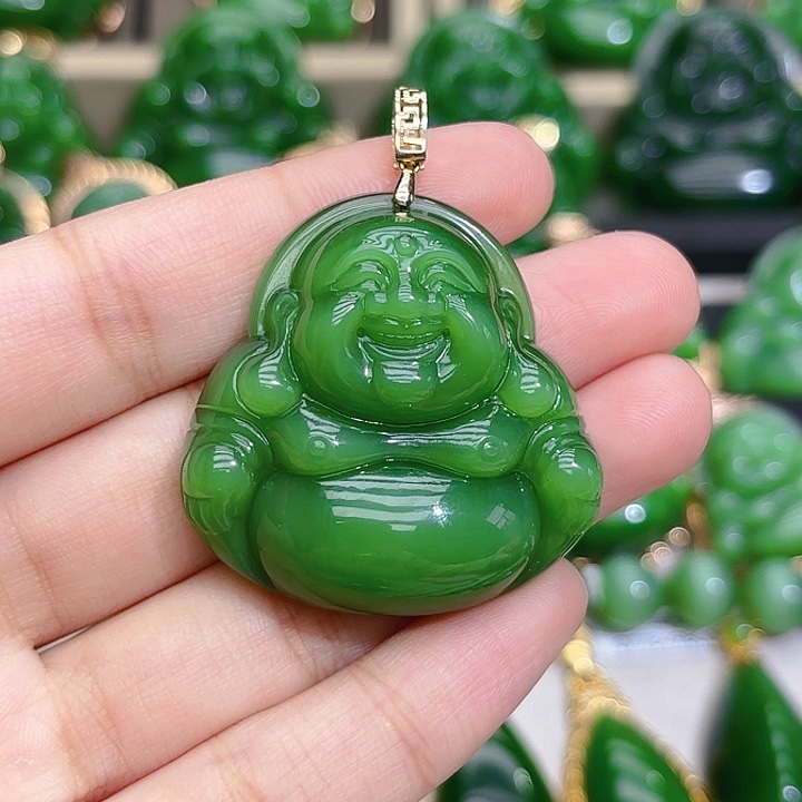 和田玉（碧玉）颈饰18K金镶嵌