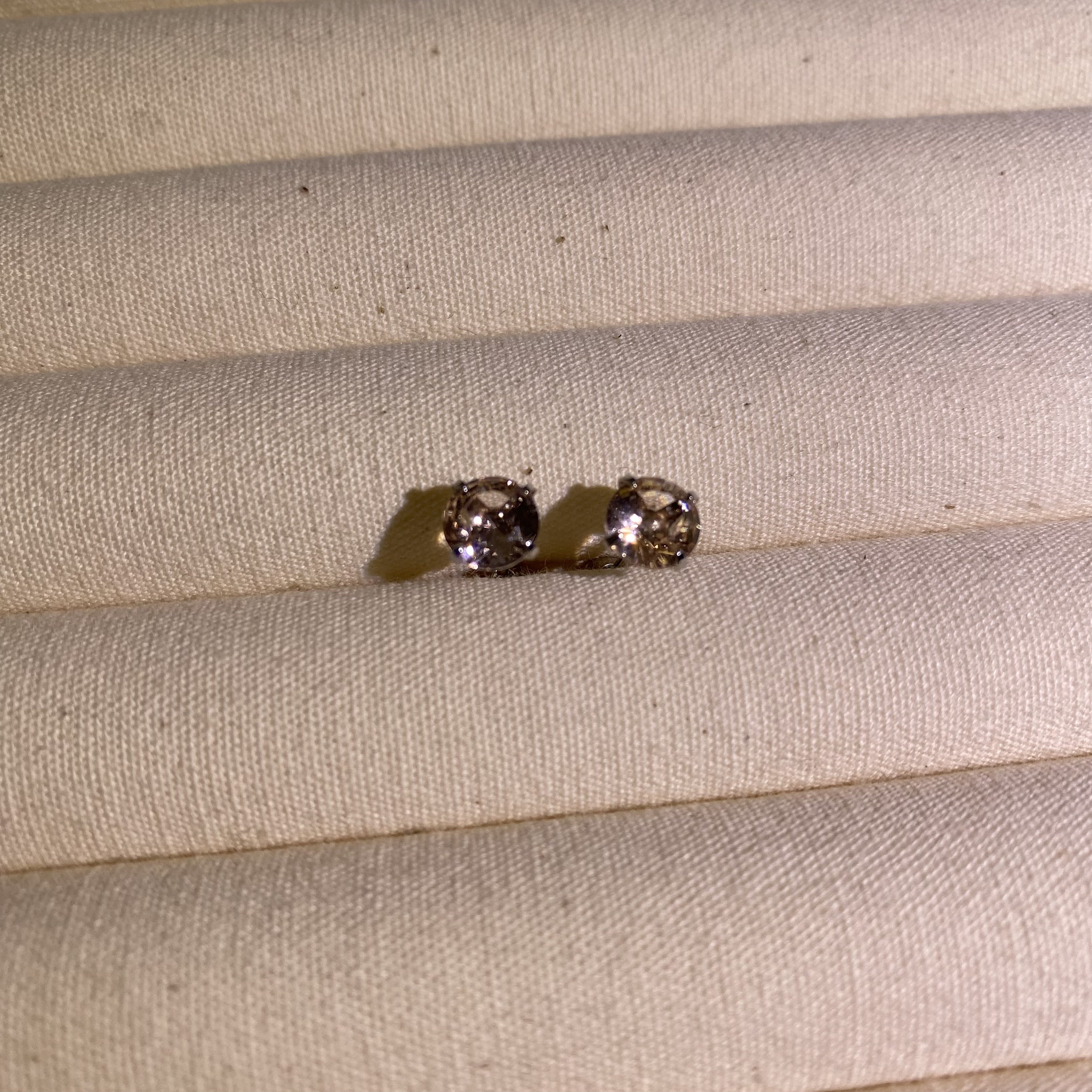 钛钢耳饰 316重工简约精致耳饰6mm 华子百搭耳钉耳骨彩色时尚气质