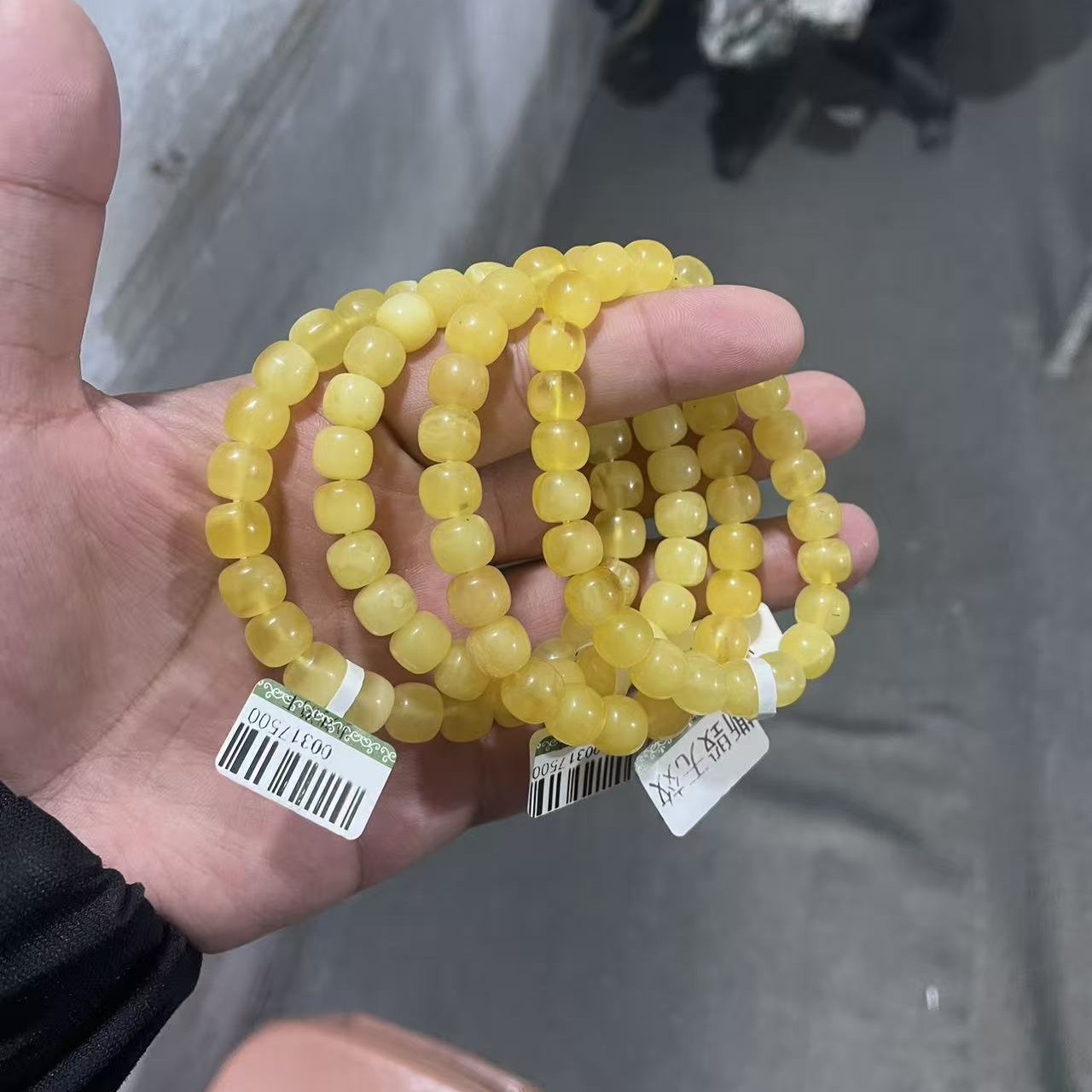 天然蜜蜡直切卡9左右多样性拍一发一