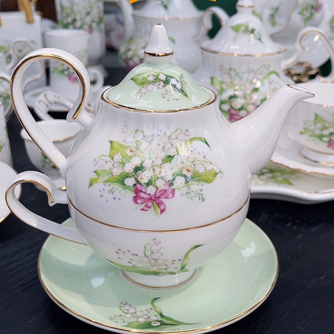 瓷片————————————————