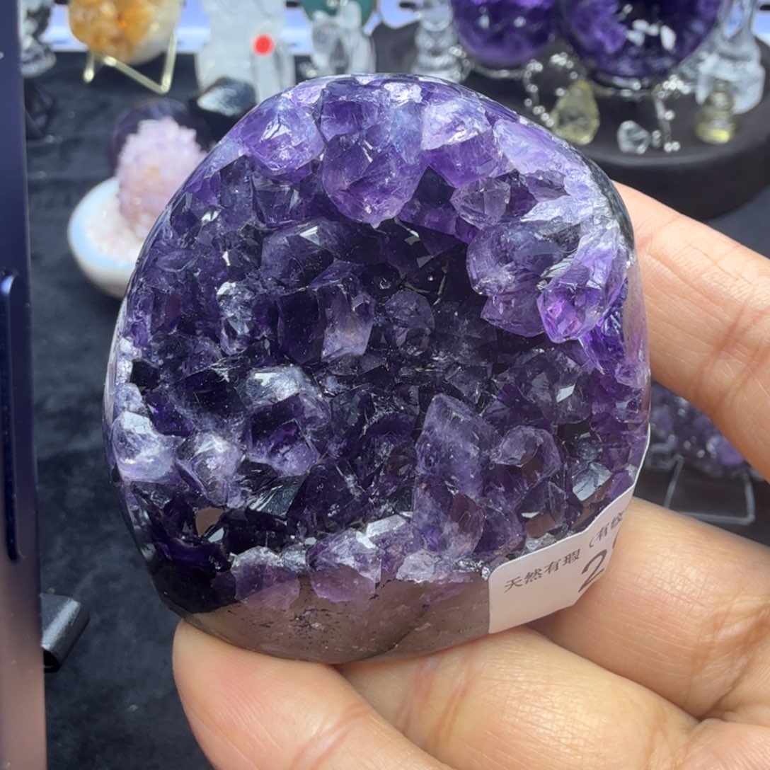 未镶嵌水晶摆件乌拉圭