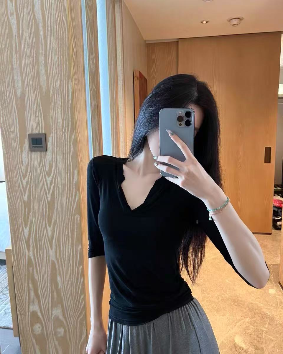 NN1104-时尚女装设计感T恤显瘦x休闲设计师宽松黑色修身百搭