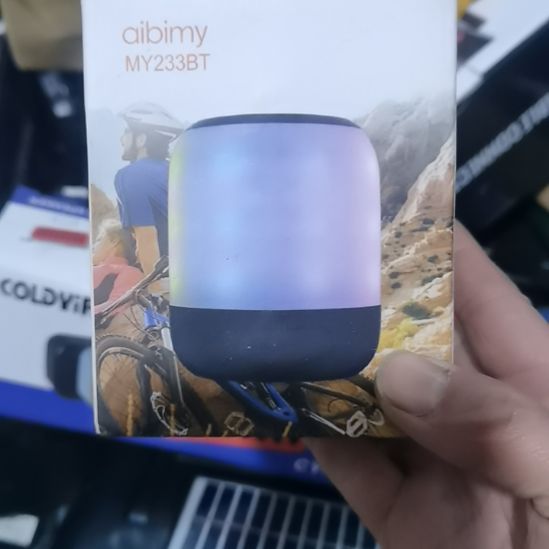 炫彩蓝牙音箱小钢炮