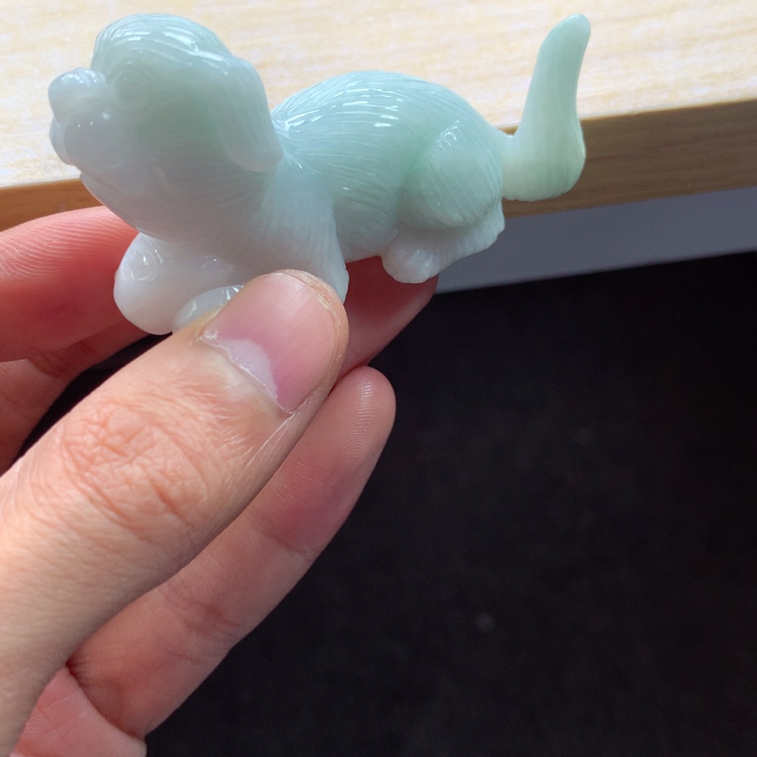 翡翠颈饰未镶嵌吊坠