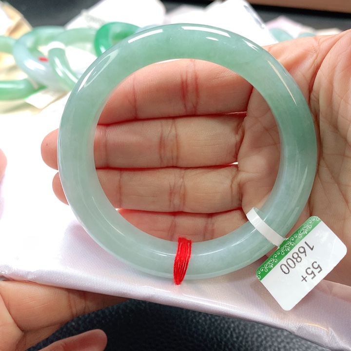 翡翠手镯未镶嵌5555565656