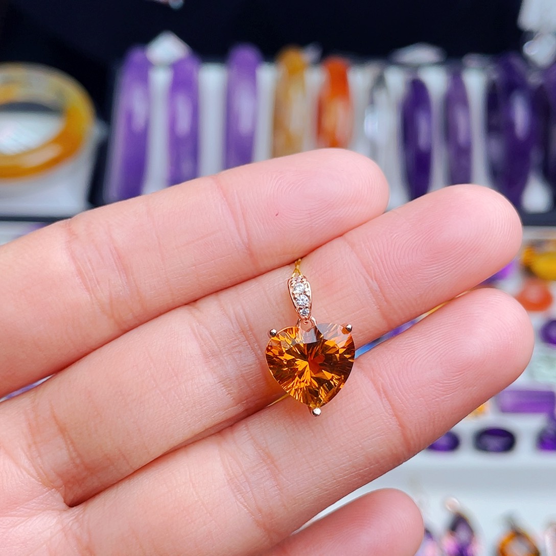 颈饰银S925镶嵌黄晶猫**王天然保真