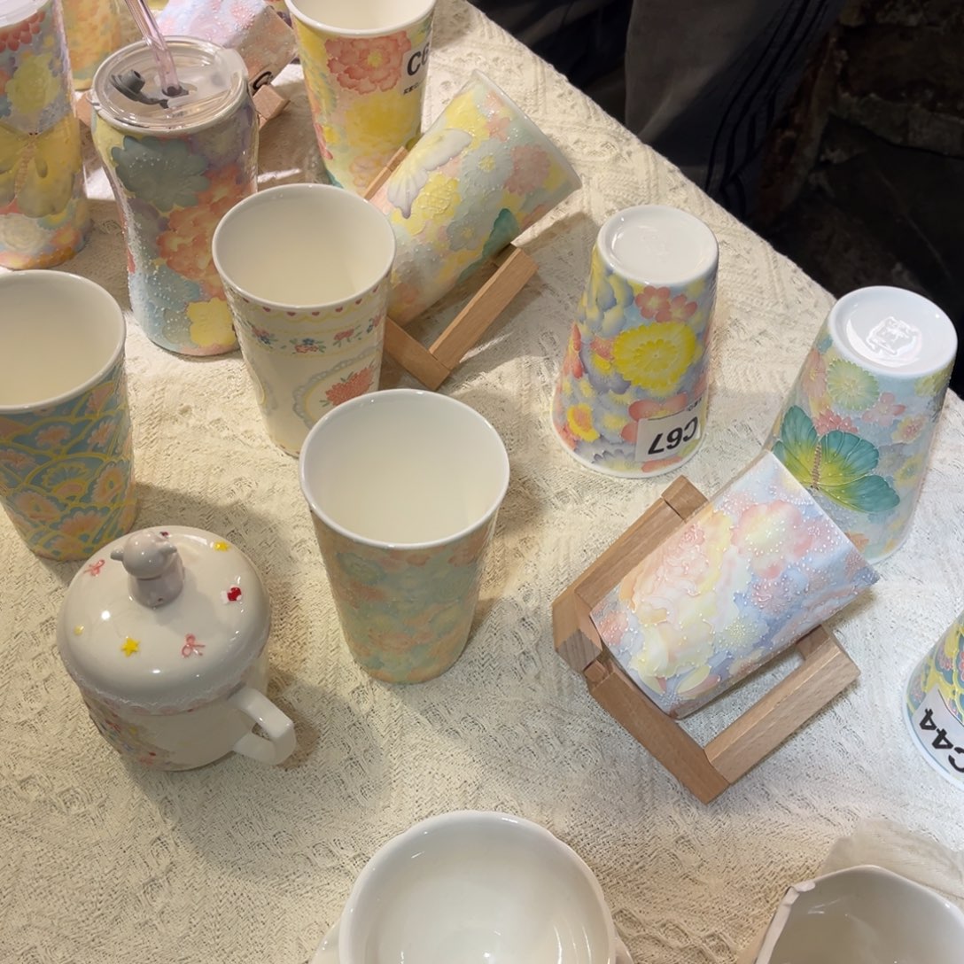 陶瓷哈哈哈哈哈哈哈