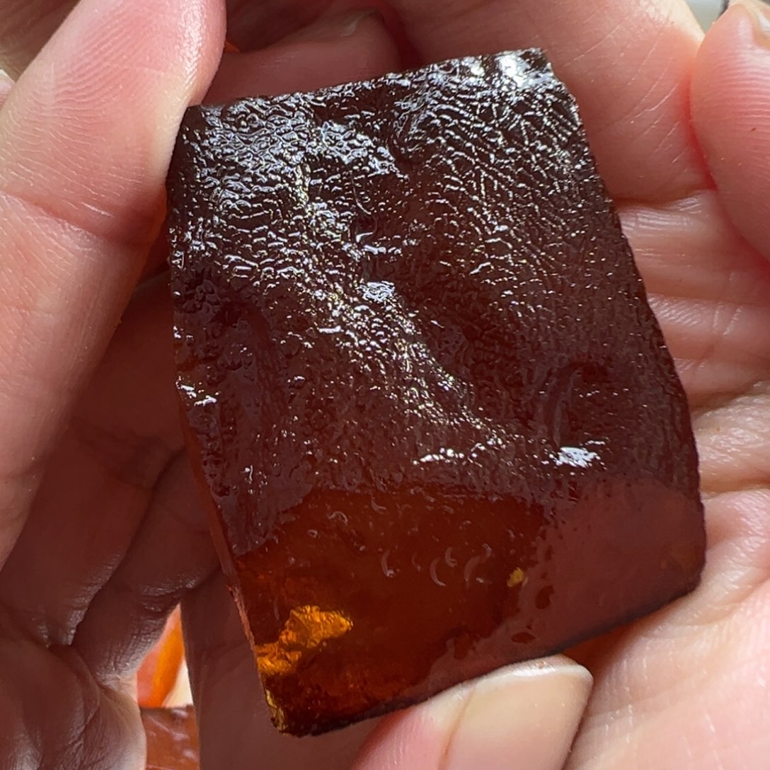 娜***疯定制琥珀蜜蜡定制