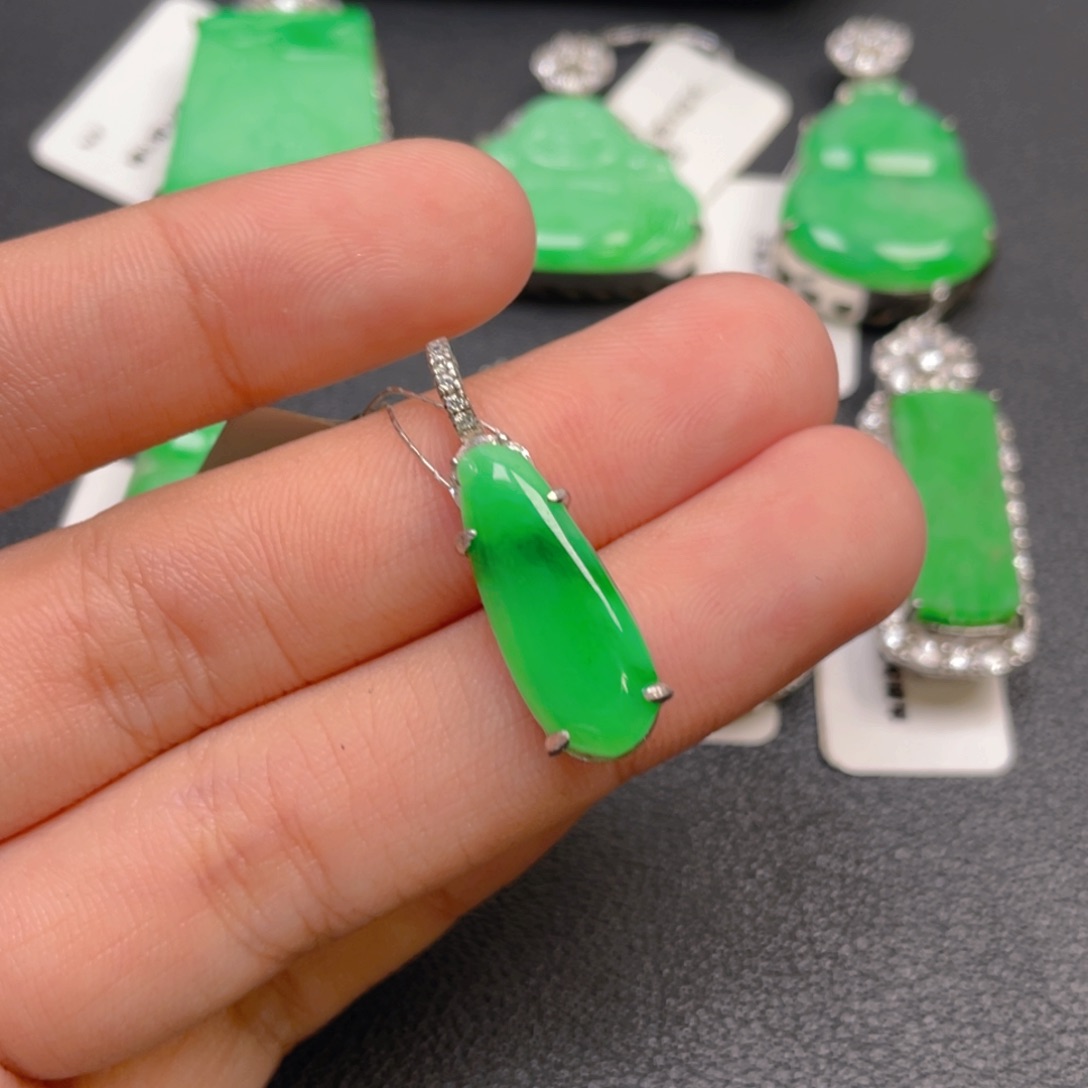 翡翠银S925镶嵌颈饰