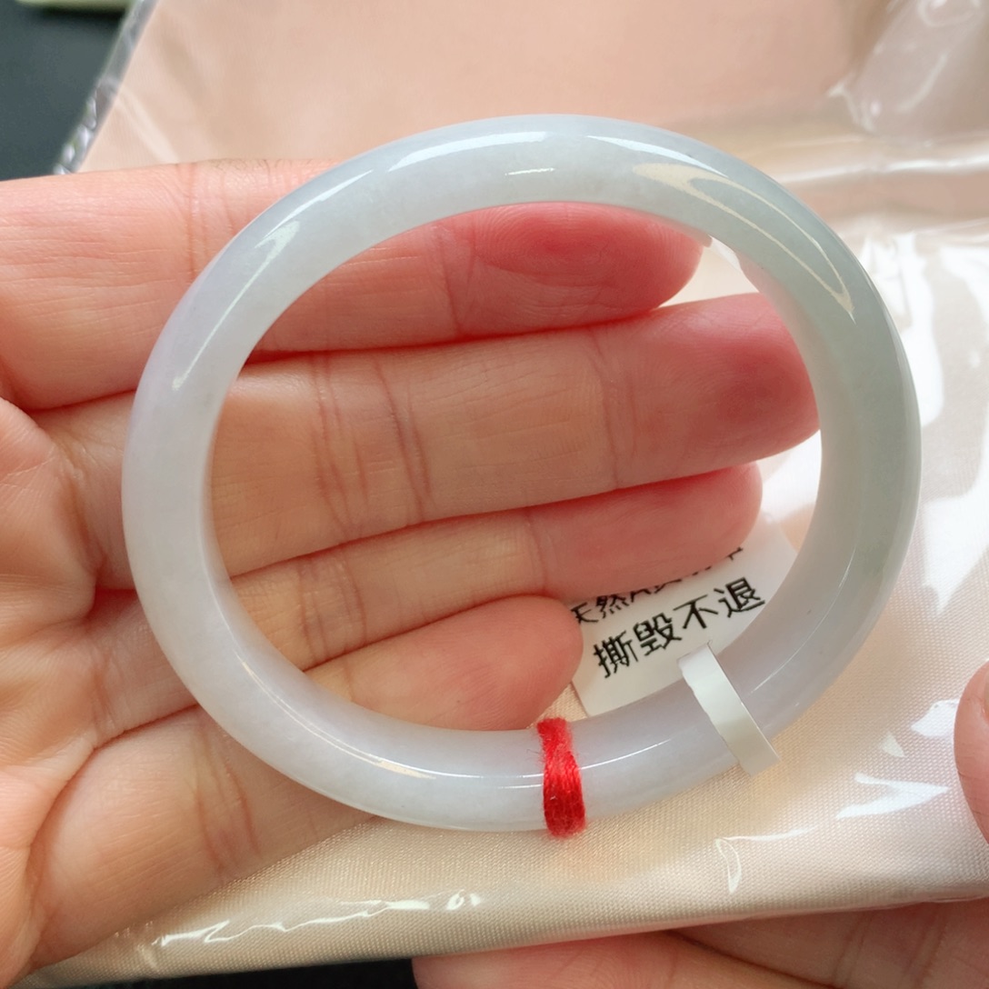 翡翠手镯未镶嵌54贵妃