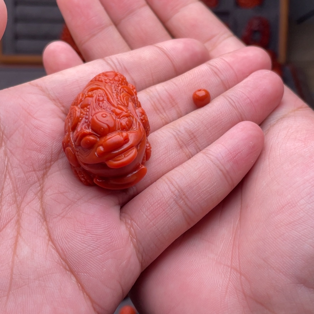 阳***力南红玛瑙未镶嵌配饰