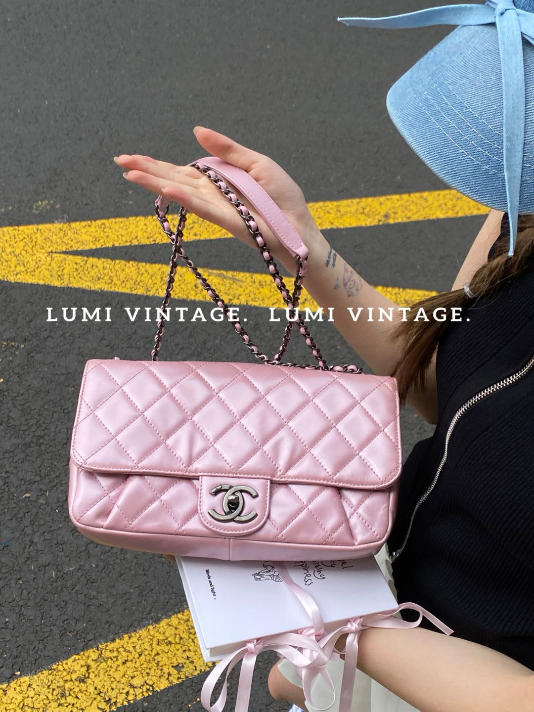 95新 Chanel/香奈儿 粉色牛皮cf口盖单肩包21997806