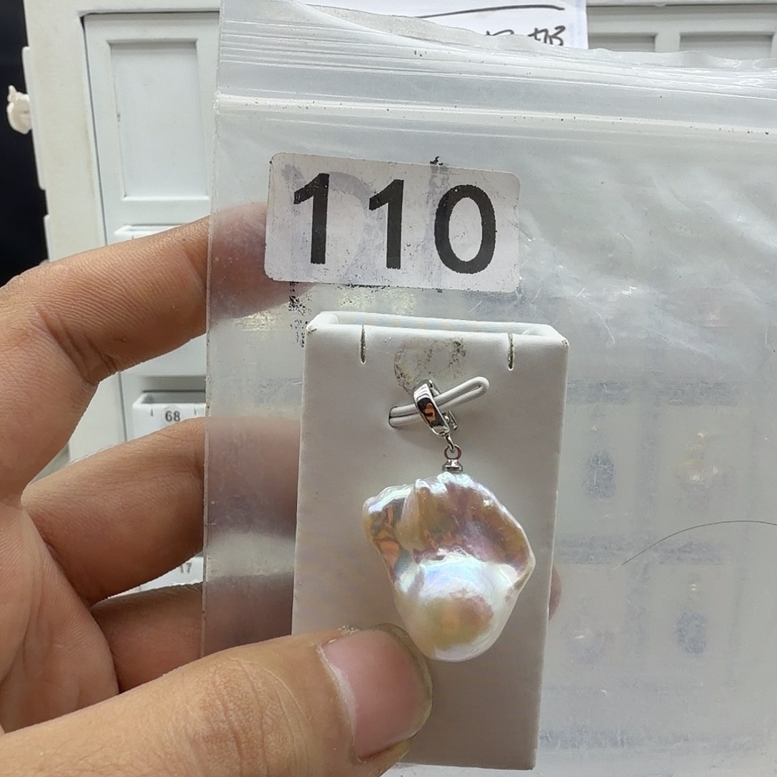 淡水珍珠颈饰合金