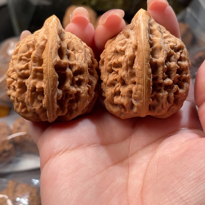 文玩核桃吊坠40大沽石