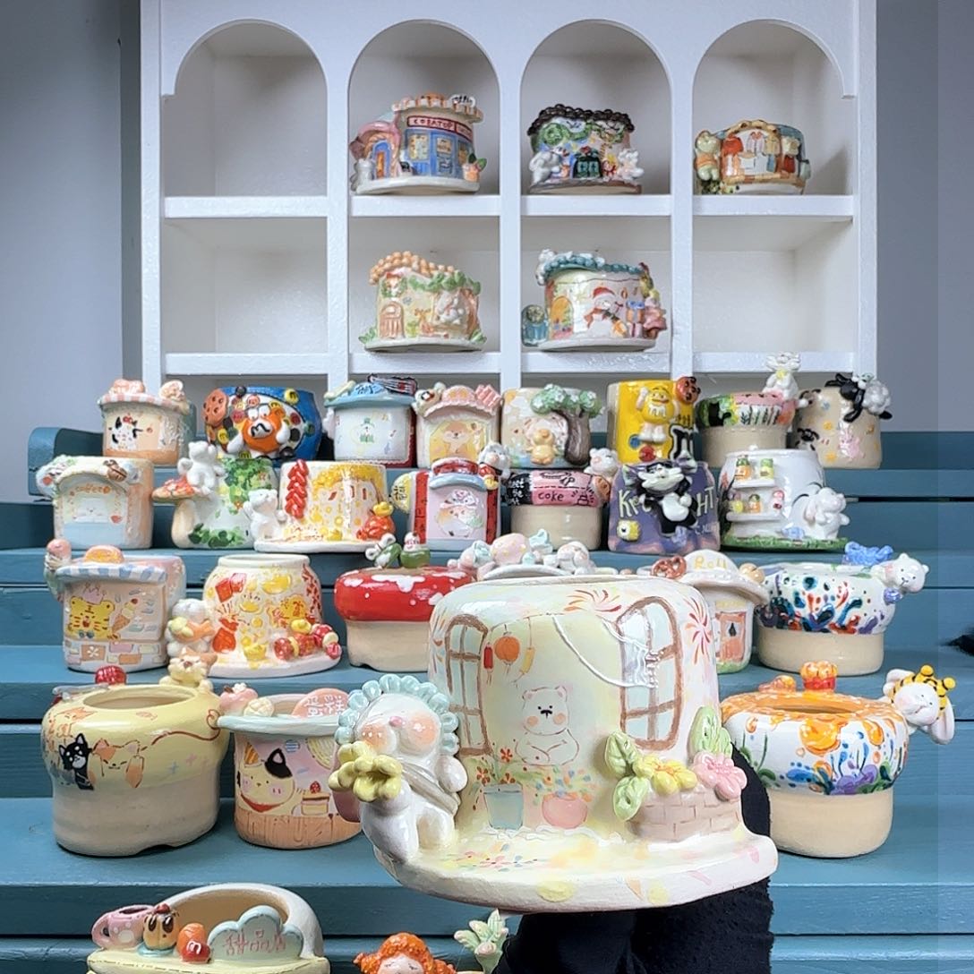 红陶我****字多肉花盆里234