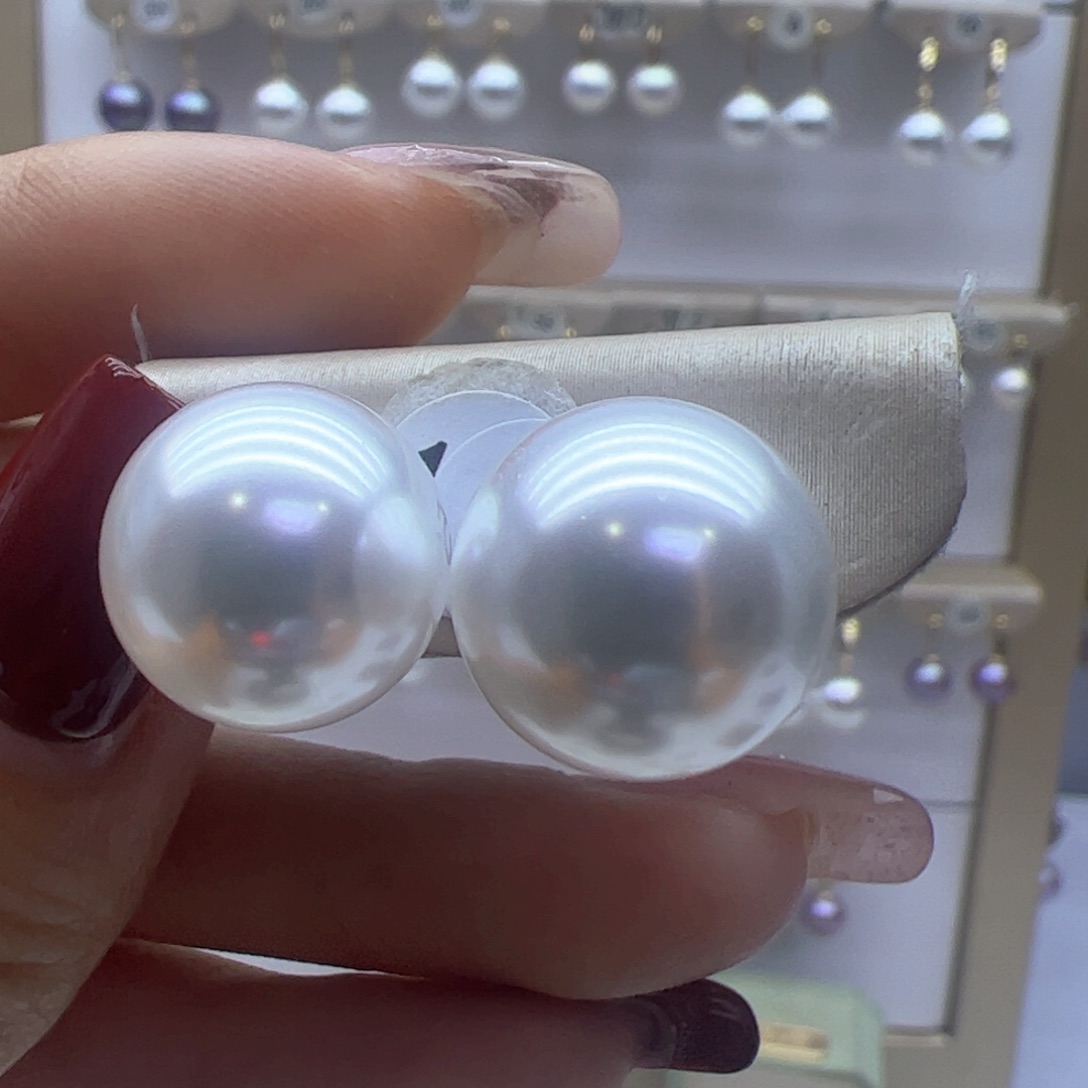 淡水珍珠耳饰18K金镶嵌