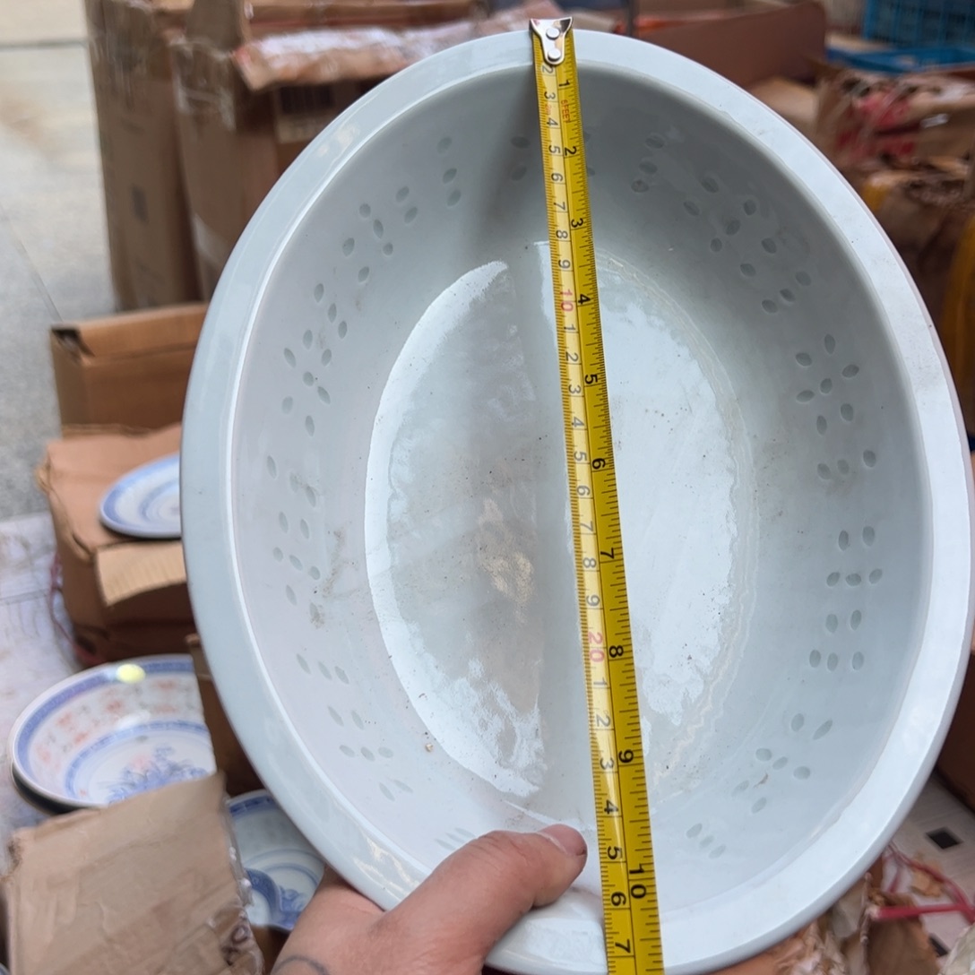 其他陶白玲珑鸭碗