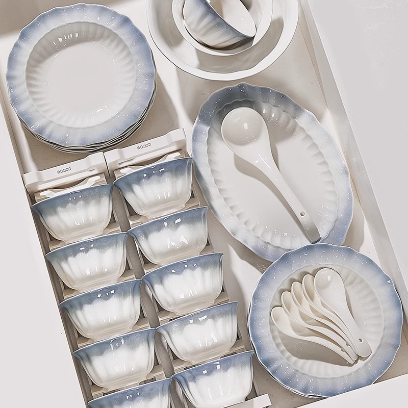 78件烟蓝花瓣陶瓷餐具碗碟套装乔迁碗筷礼盒装碟碗盘全套家庭用