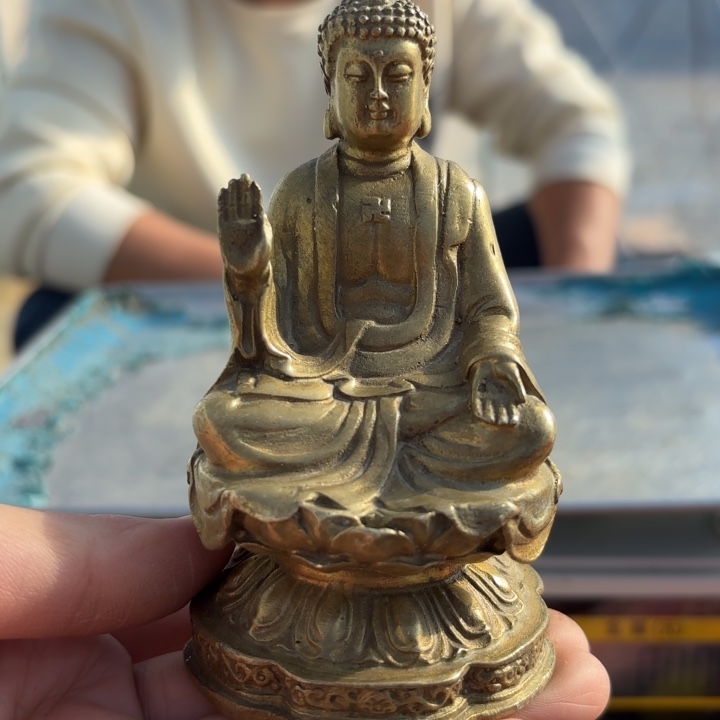 923 铜器物品理性消费