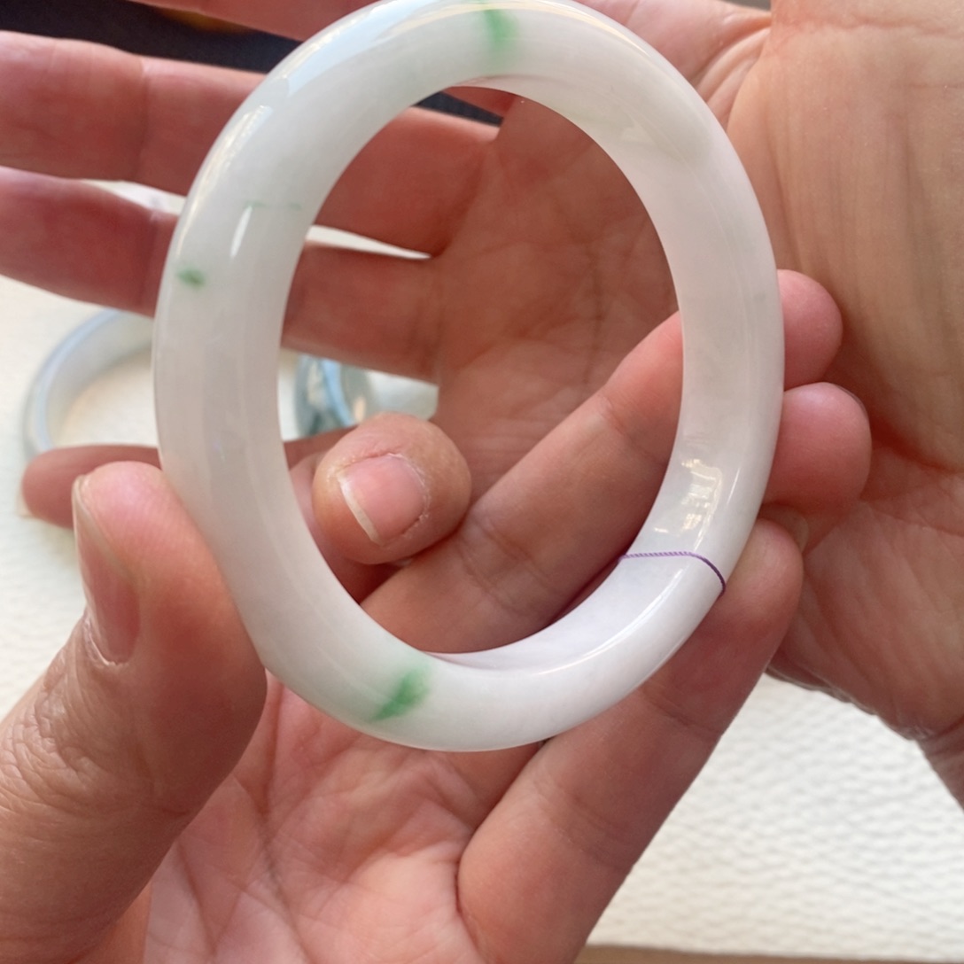 翡翠手镯未镶嵌10号