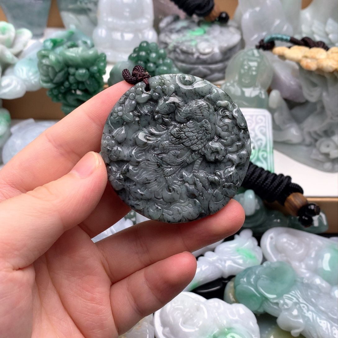 吊坠(不含链)未镶嵌翡翠