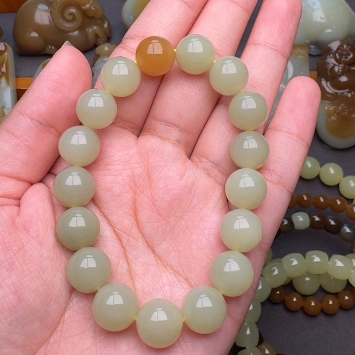 和田玉手串未镶嵌大*