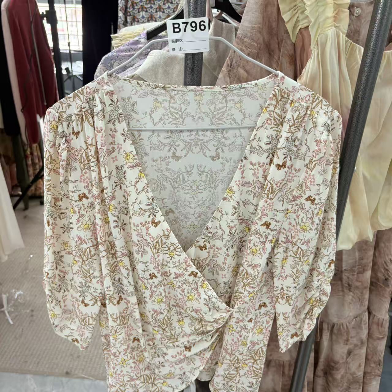B796 桑蚕丝上衣