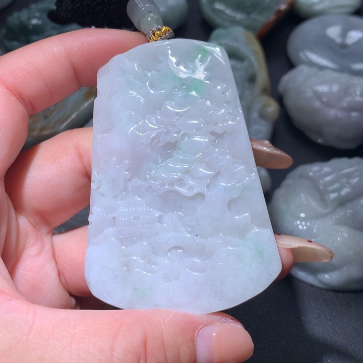 翡翠未镶嵌颈饰保真天然A货翡翠