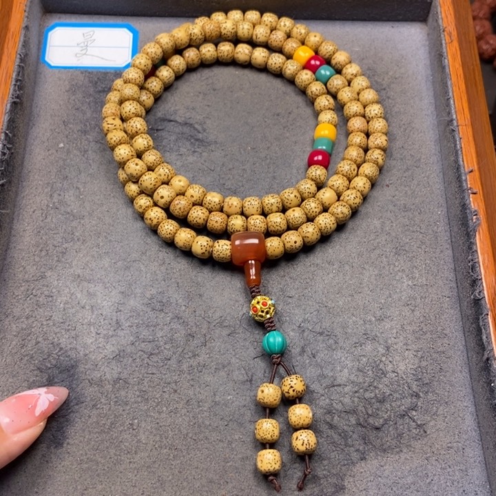 星月菩提吊坠菩提