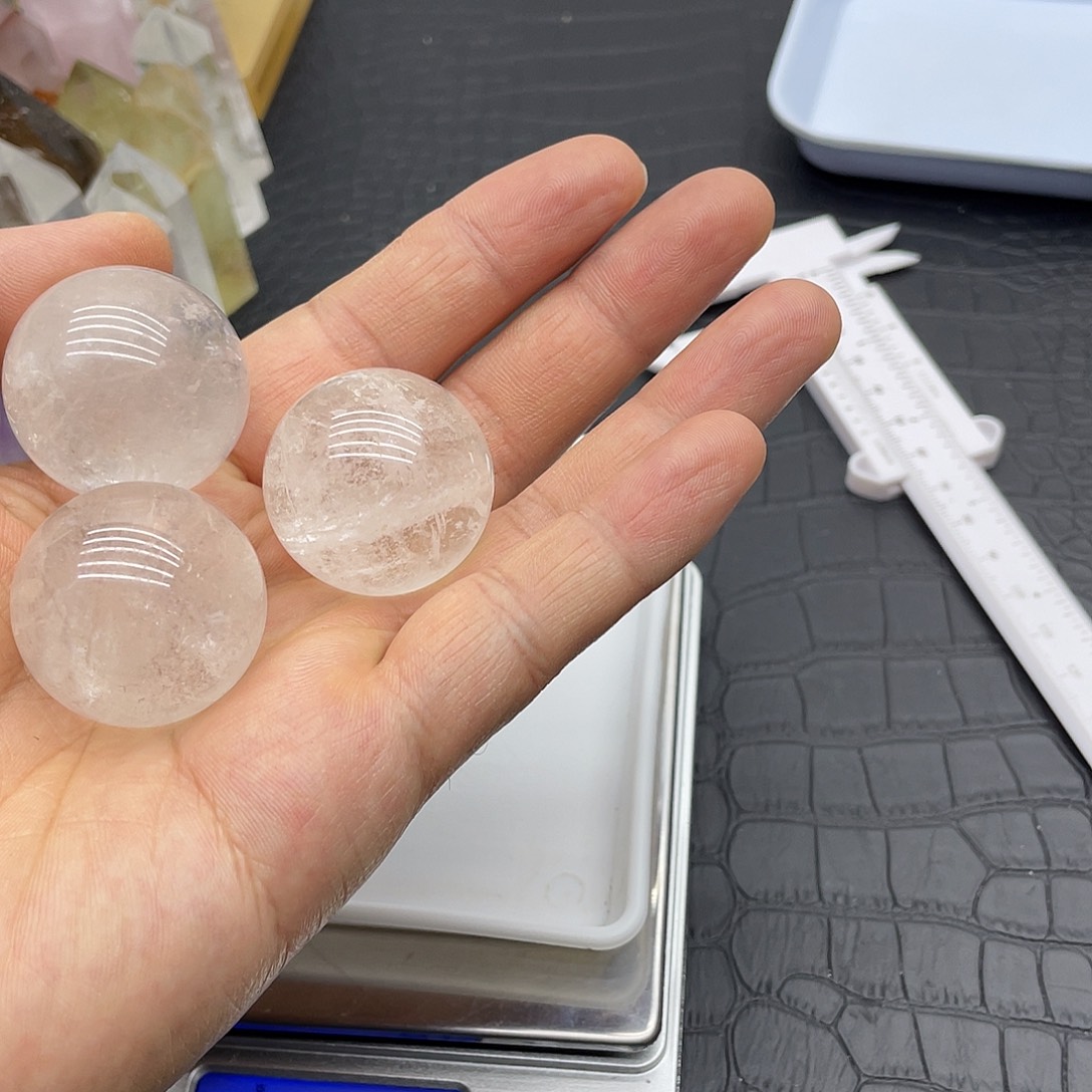 水晶未镶嵌珠宝半成品9