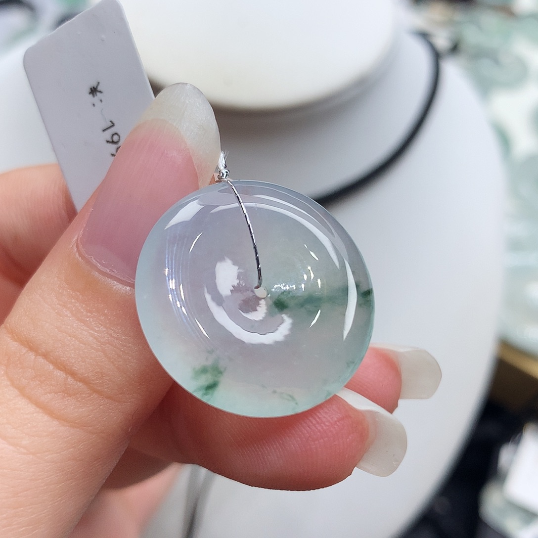 翡翠未镶嵌胸饰翡翠30，22.7/4.3