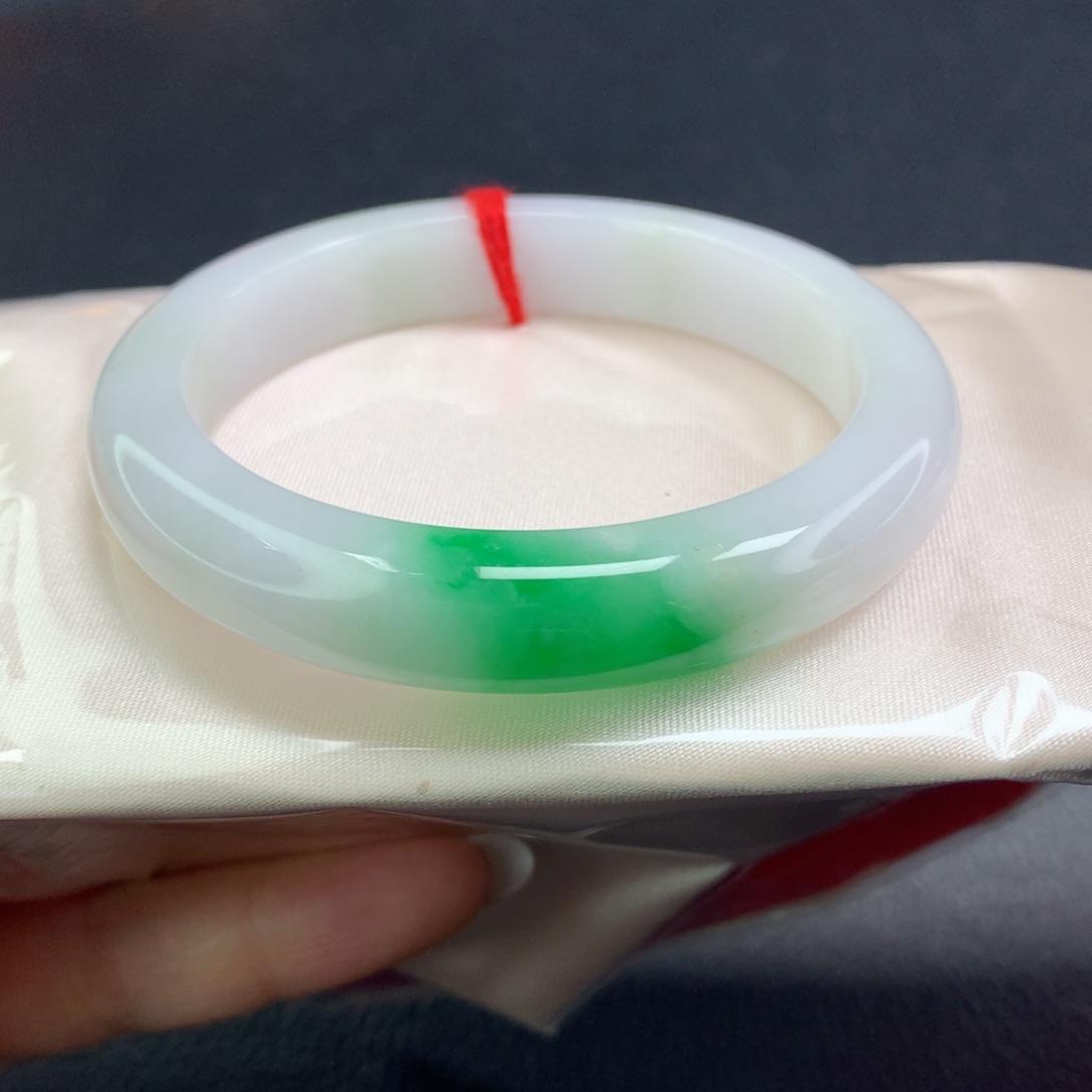 翡翠手镯未镶嵌（42号）