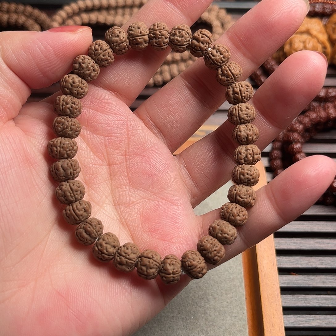 金刚菩提吊坠老树王