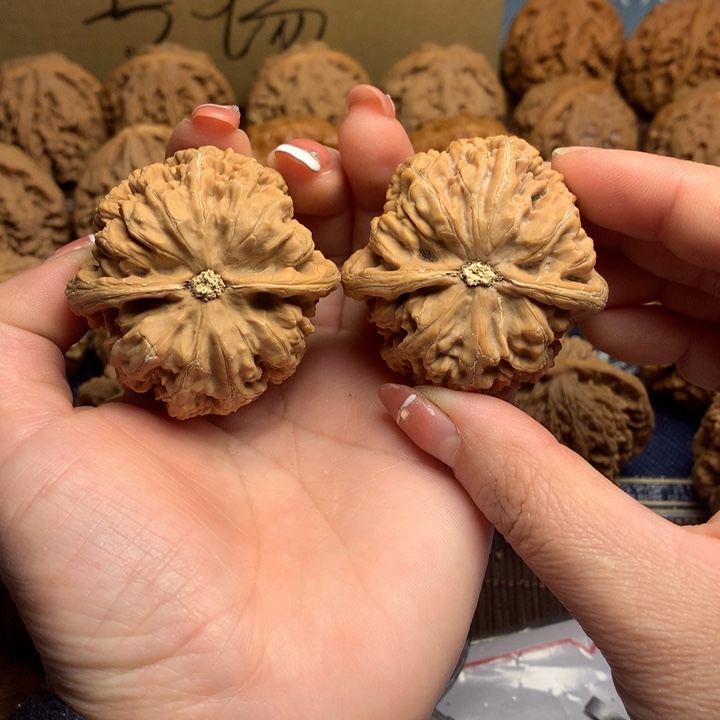 吊坠文玩核桃爱**诺粗筋