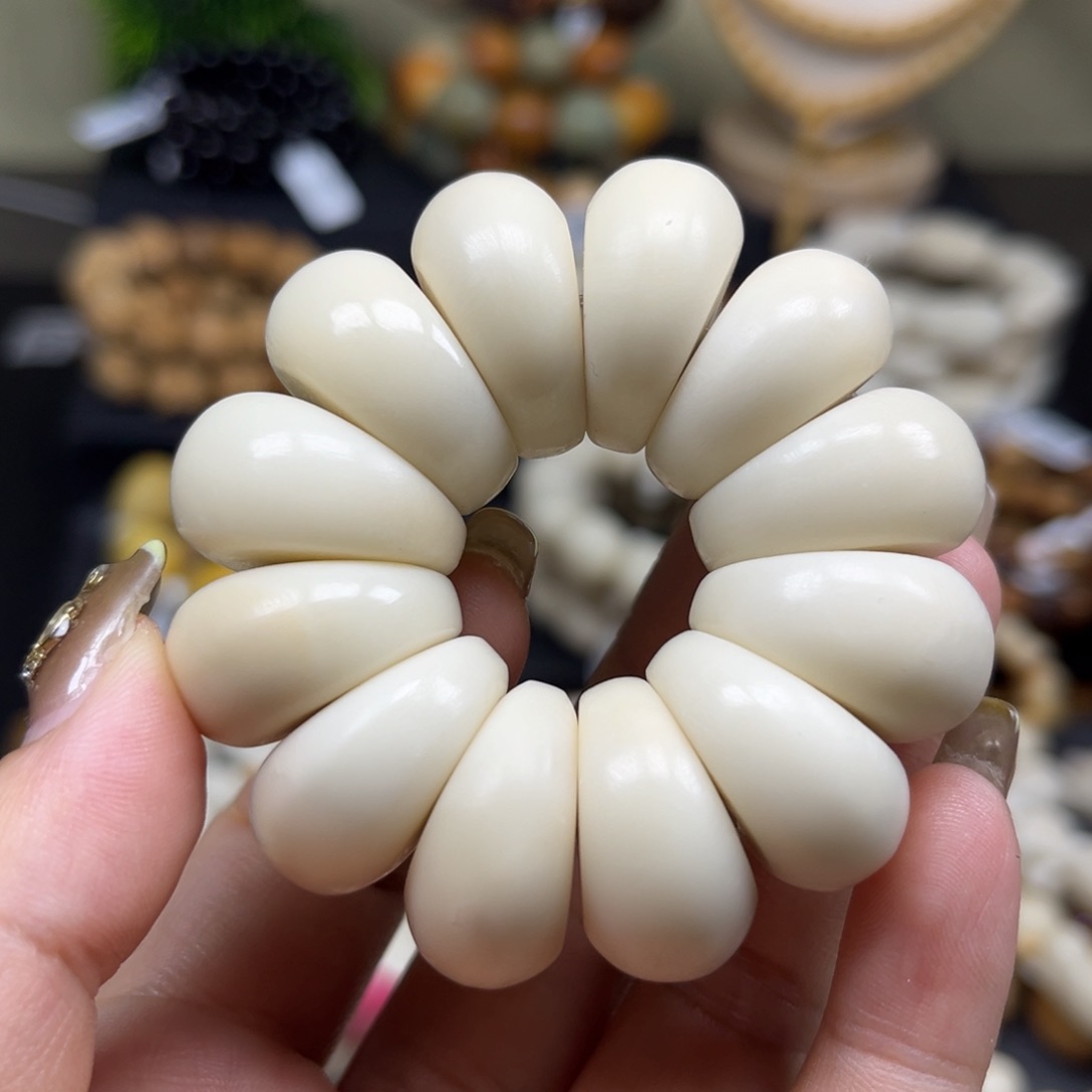 菩提根/象牙果吊坠1.15.129山竹