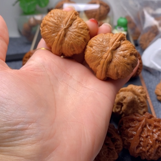 吊坠文玩核桃全品43元宝精配