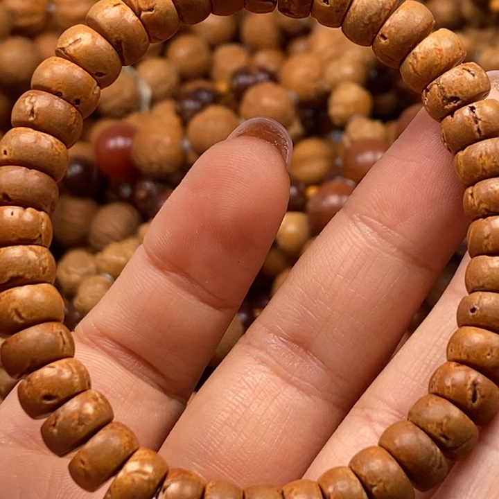 猴头核桃吊坠橄榄绿