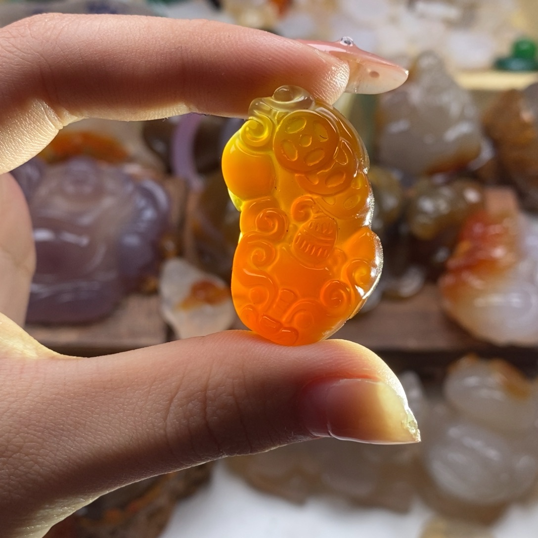 玛瑙/玉髓未镶嵌颈饰