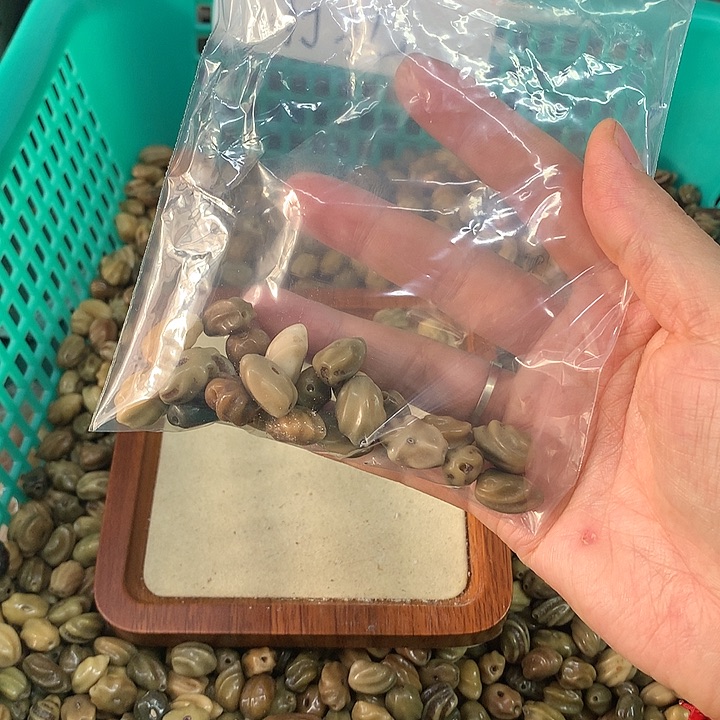 ན***₈吊坠千眼菩提龙脊