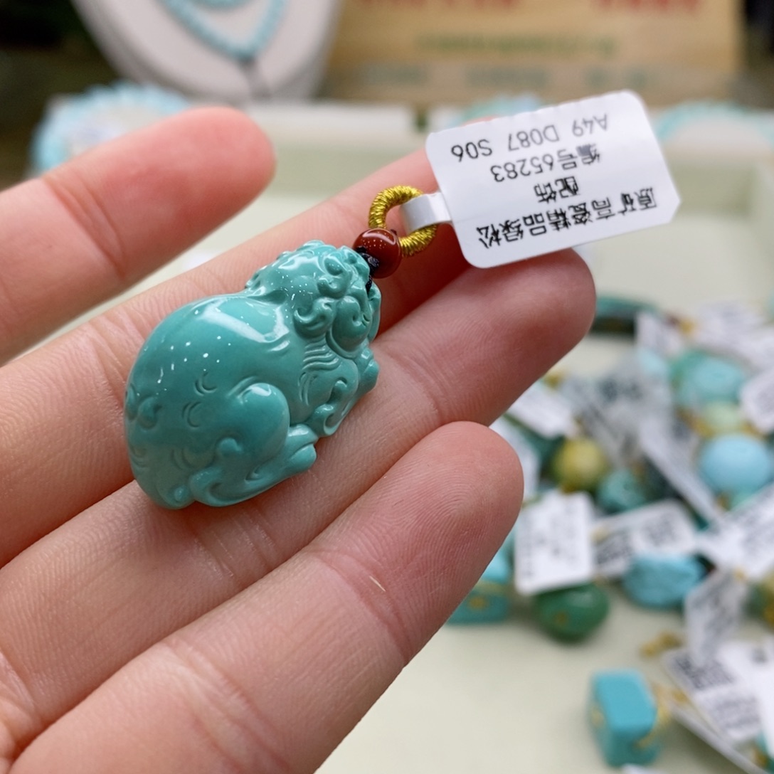 绿松石珠宝奇石未镶嵌