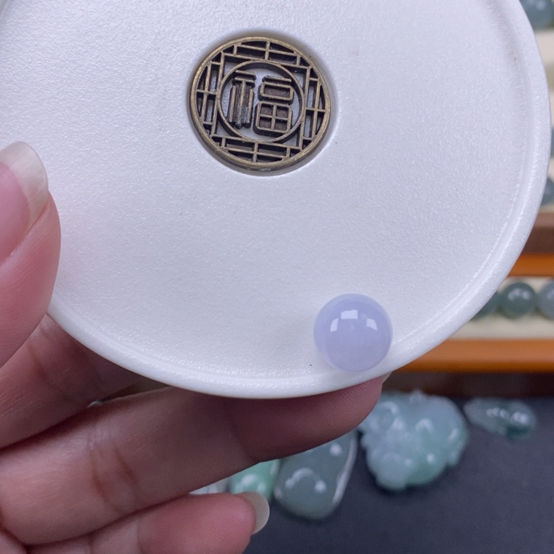 翡翠散珠天然翡翠a货有小纹裂