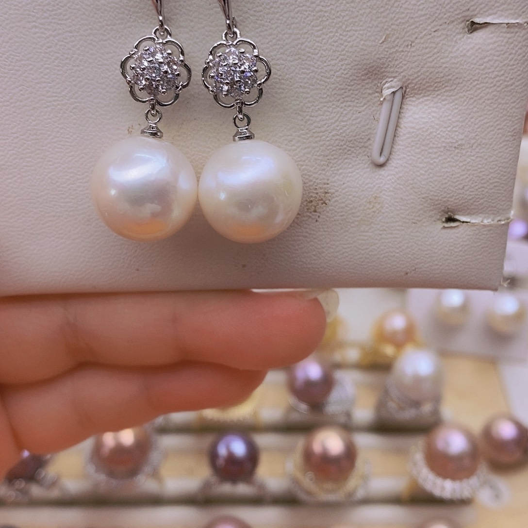 未镶嵌耳饰淡水珍珠